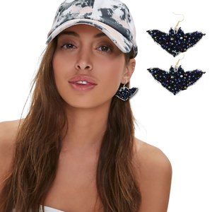 Sparkle Beaded NEW Black Bat Halloween Theme Earrings